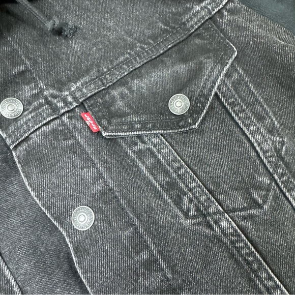 HOST PICK! LEVI’S HYBRID TRUCKER HOODIE JACKET - Picture 5 of 9